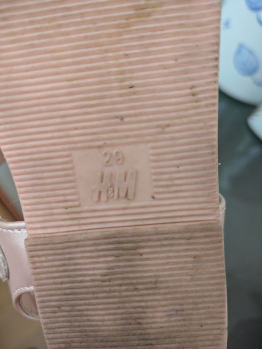 Sandálias de menina