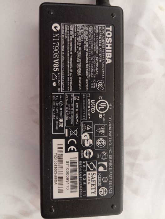 Carregador para portáteis Toshiba e compatíveis