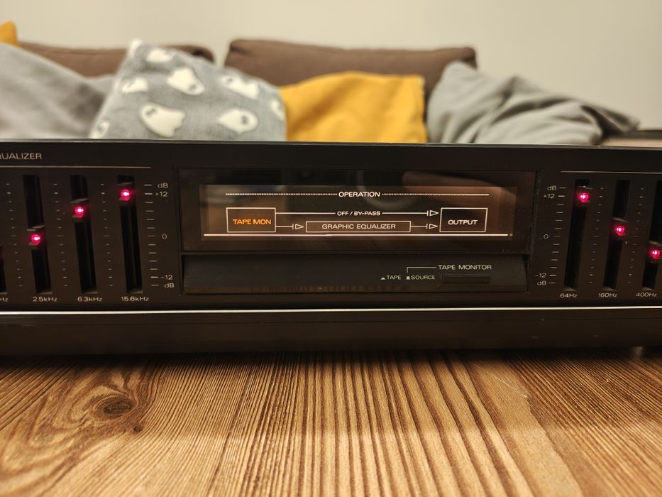 Korektor graficzny Fisher EQ-914