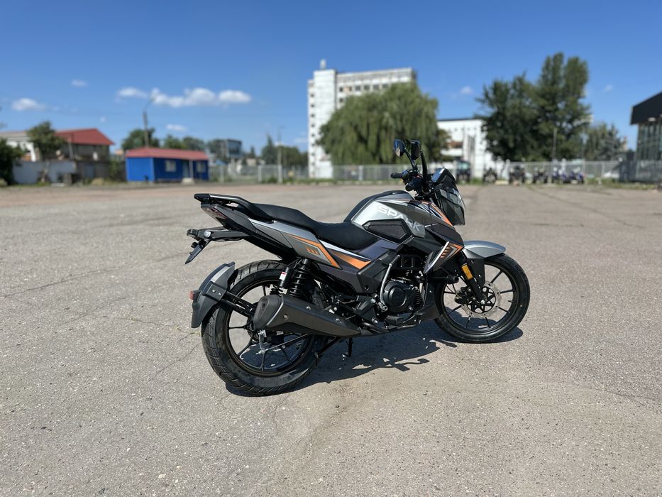 Мотоцикл SPARK SP250R-32