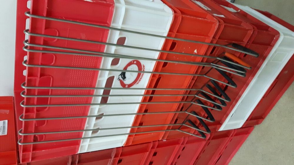 Hak nierdzewny do ciągnięcia pojemnikow