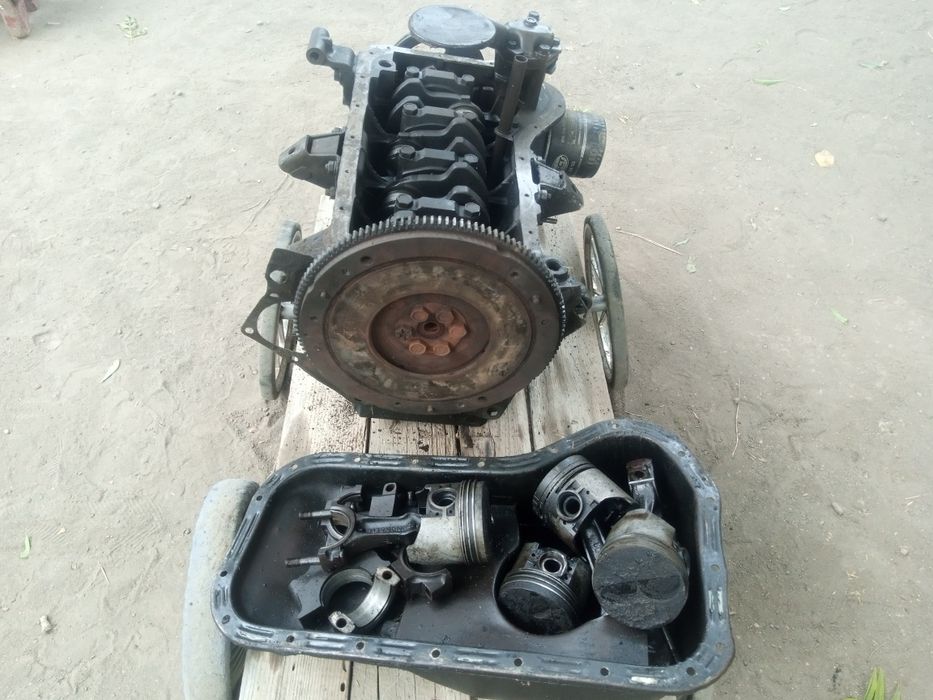 Продам тюнингованый двигатель ваз 21011 без головки.