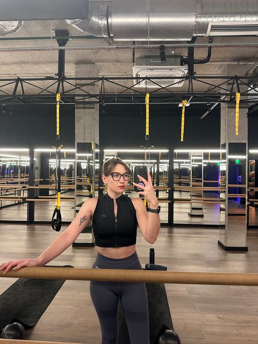 Спортивний топ Owow чорний