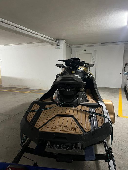 Kawazaki lx310 ultra mota d água