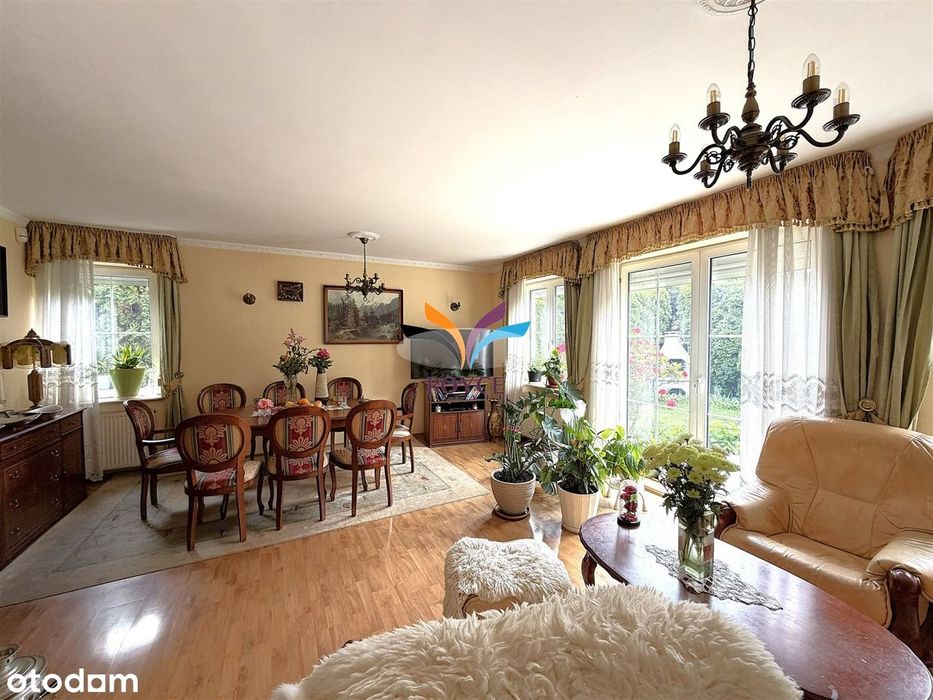 Segment skrajny 126m2 działka 235m2 garaż klima