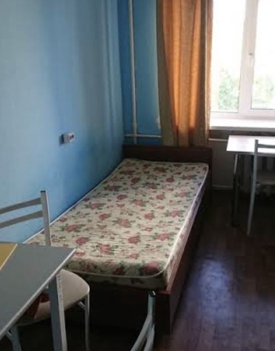 Здам кімнату в гуртожитку центр