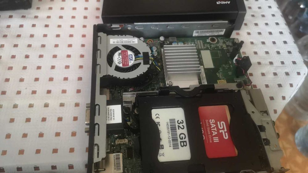 Микро Пк Lenovo AMD A9(7Th)8GbDDR4_SSD64Gb_Windows10_для ТВ