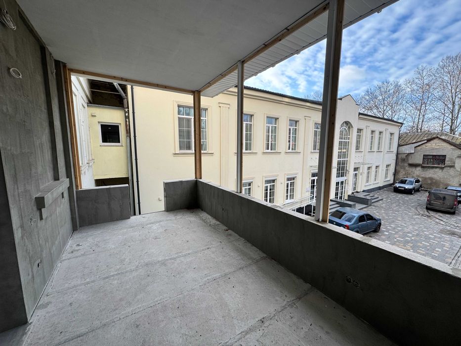 Центр Шевченко приміщення 700 кв.м. ремонт ціна 550 тис. у.о.