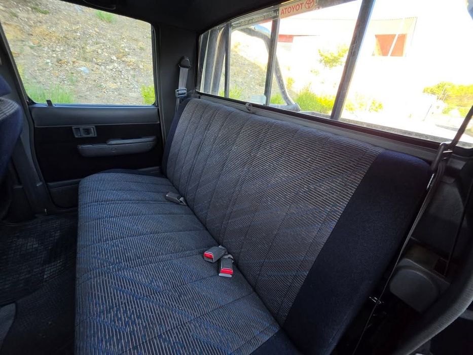 Toyota Hilux 2.4 D LN145LPT Cab Dupla