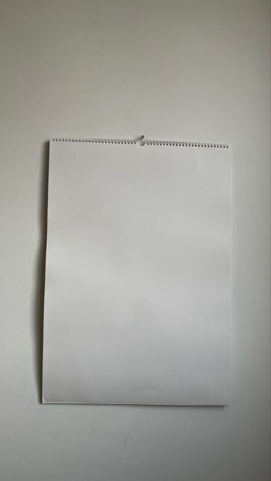 Multidekor nowy kalendarz świąteczny na rok 2026 z ilustracjami