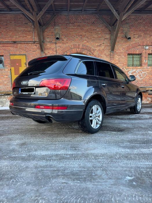 Audi Q7 3.0D 2011R