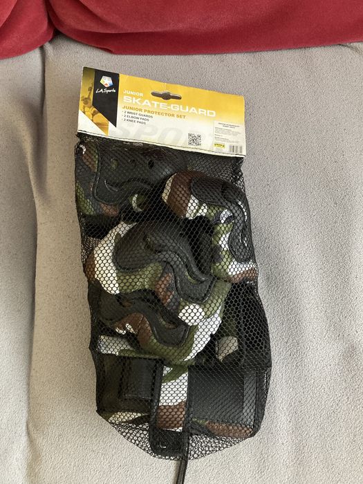 Ochraniacze na kolana, łokcie, nadgarstki