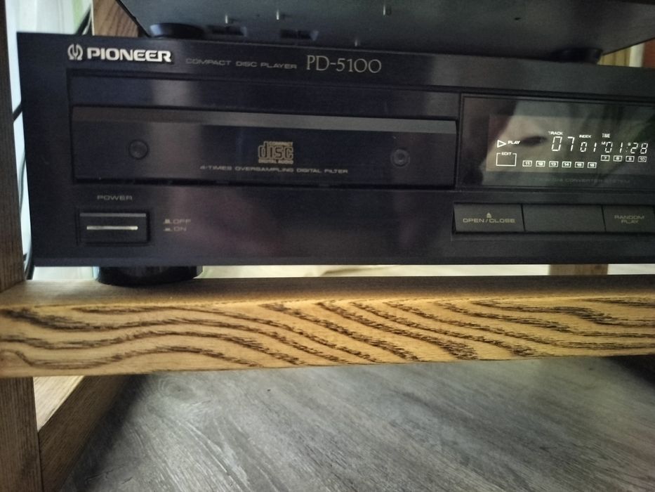 Продам СДпроигрыватель Pioneer pd- 5100