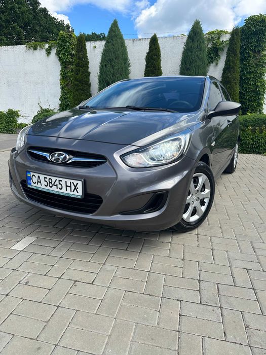 Hyundai Accent 2013