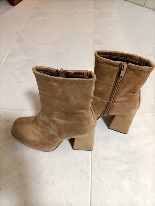 Botas camurça bege