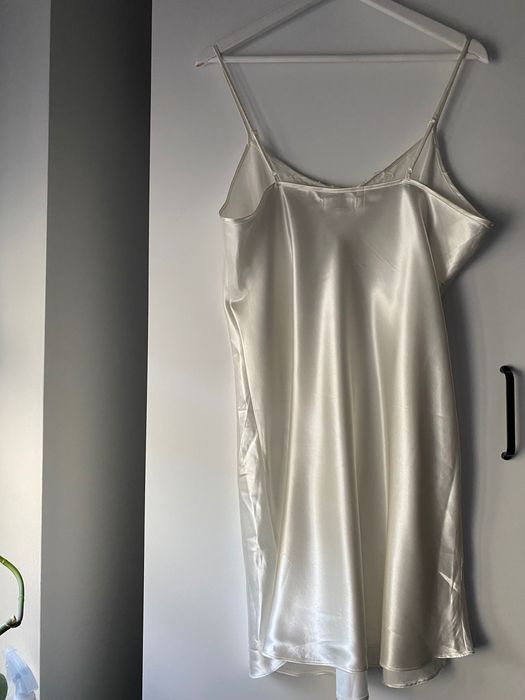 Biała koszulka/tunika satynowa