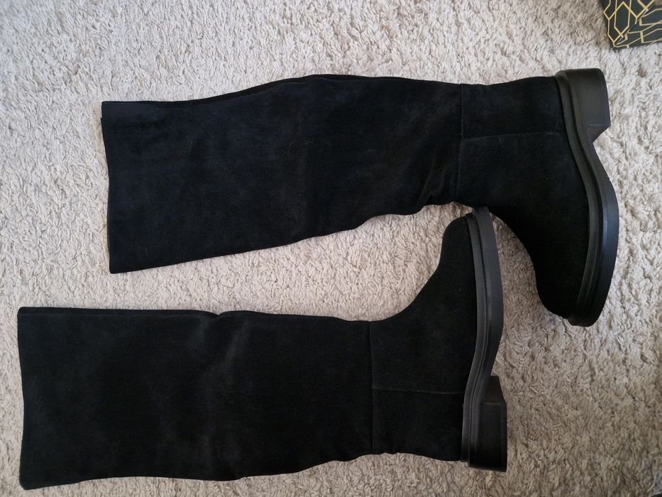 Нові!!! Ботфорти натуральна замша Attizzare