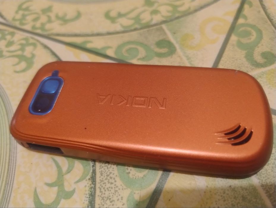 Корпус для Nokia 2600 Classic Orange