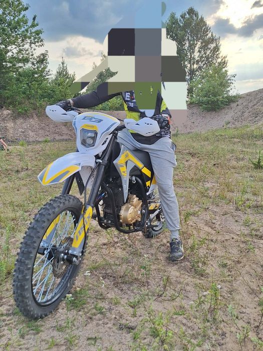 Sprzedam Cross Asix Xb83