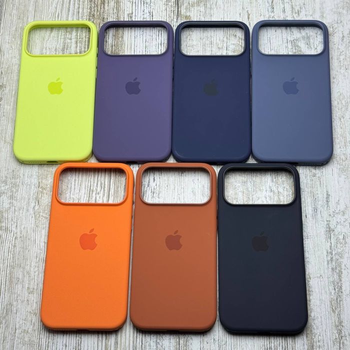 Преміум чохол 1:1 Silicone Case MagSafe  на iPhone 17 Pro Max/ 17 Pro Колір: Vanilla. Чехол