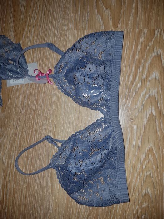 Nowy komplet bralet plus majtki