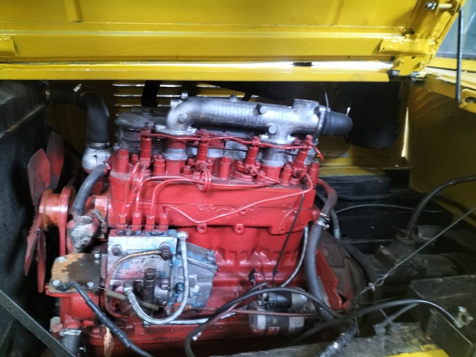 Львівський навантажувач дизельний двигун Д240(мтз80) вантажопідйо 5т