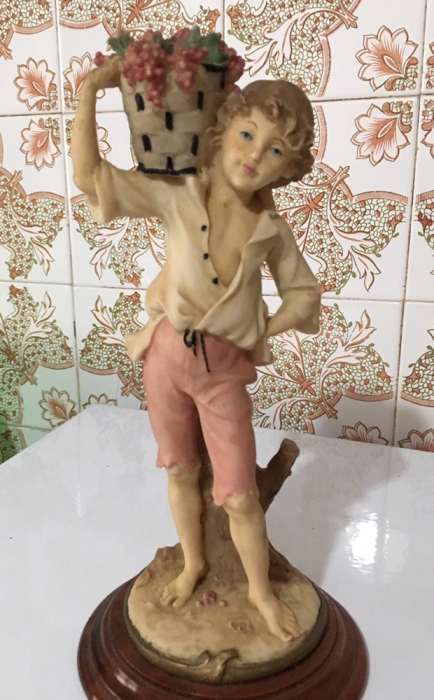 Antiguidade Vendo bonecos loiça vintage