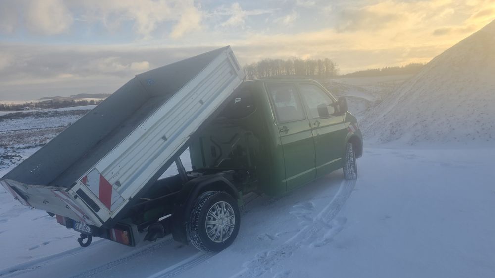 VW transporer T5  6 osób wywrotka