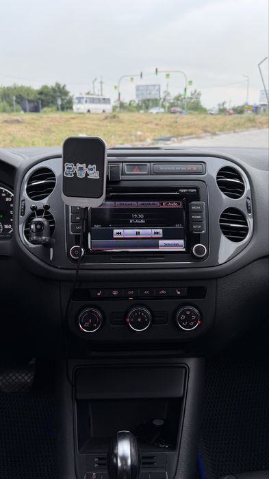 Продам VW Tiguan 2012 FL