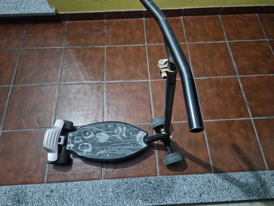 Trotinete manual Oxelo de 4 rodas