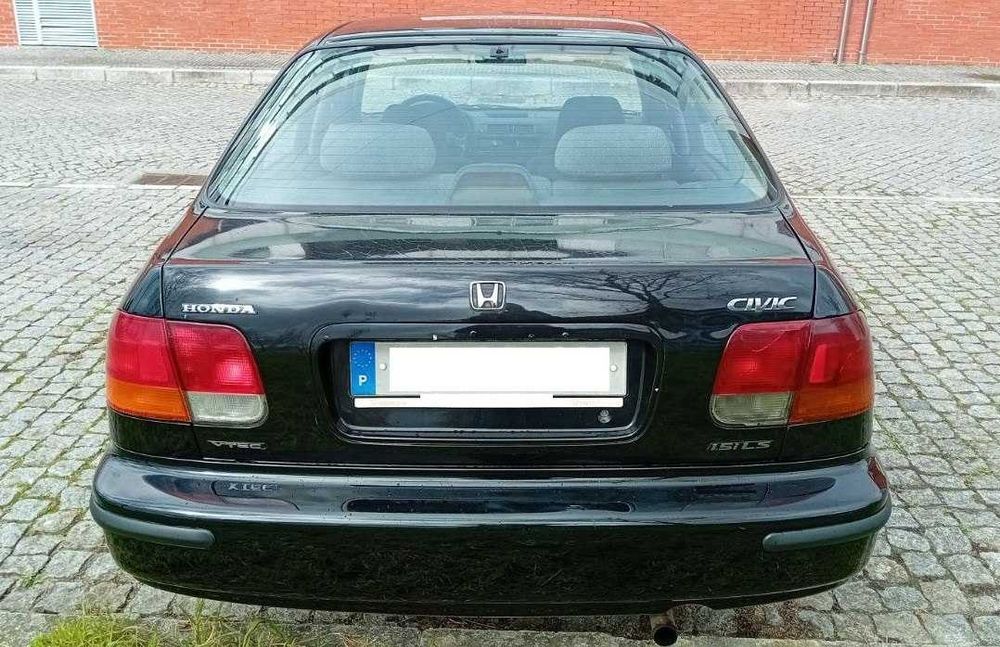 Honda Civic 1.5i LS - em ótimo estado de conservação