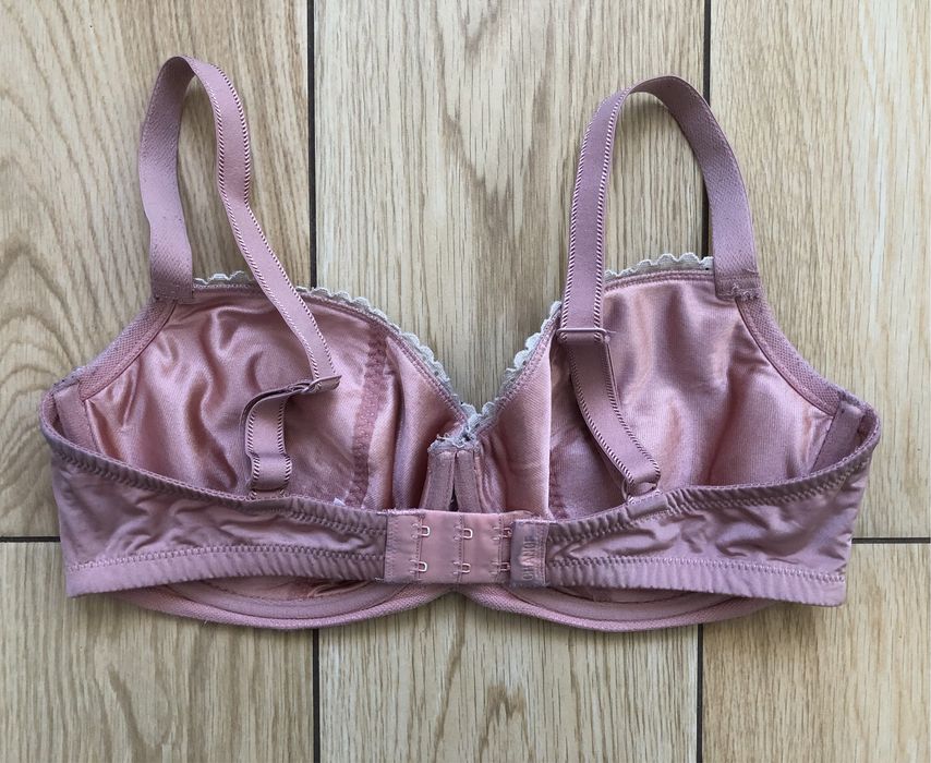 Biustonosz Change 75F