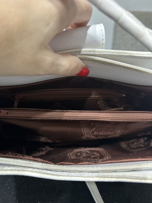 mala cavalinho branco