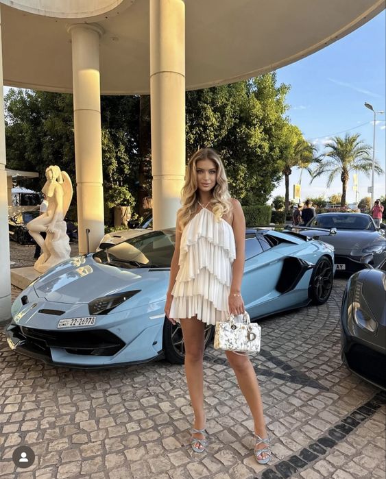 Коктейльна сукня CORAL з рюшами ivina