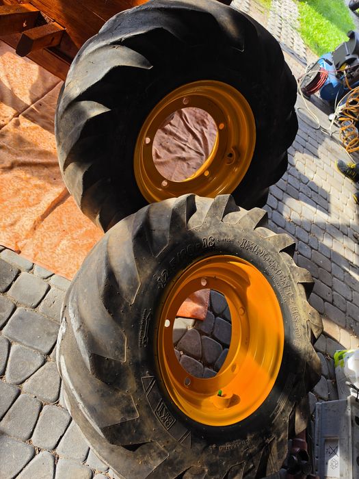 Koła opony Jcb 3cx  przód 18 ,tył 18.4 26 ,,16.9 28 dętki