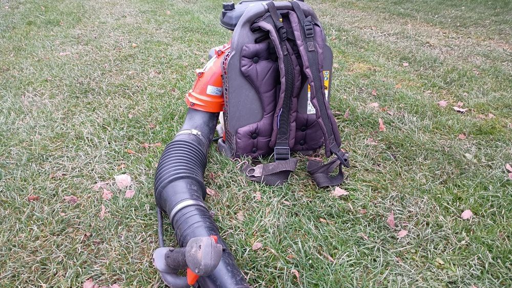 Husqvarna 170BT Dmuchawa Plecakowa – Mocna, Sprawna