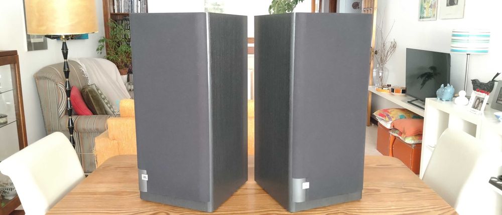 Colunas JBL LX-500