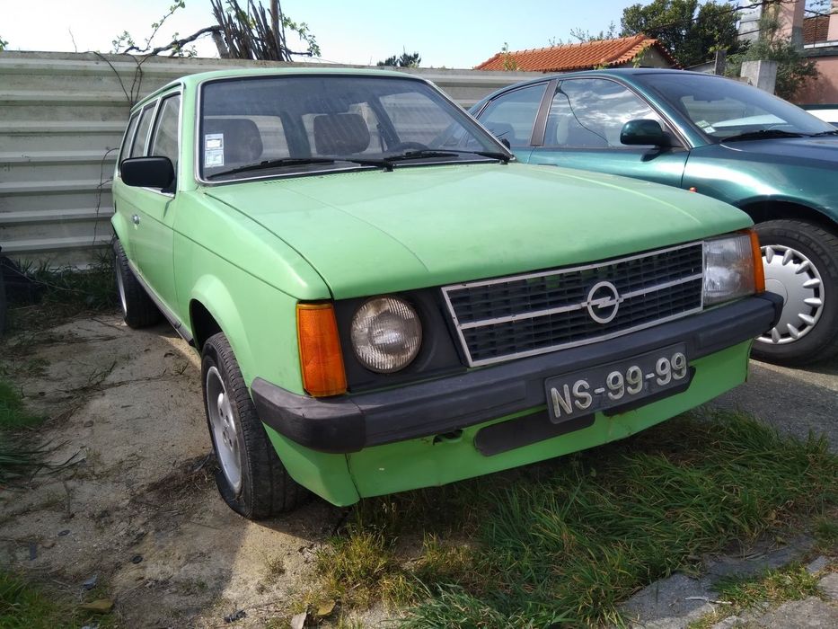 Kadett D Caravan 3p 1.3s