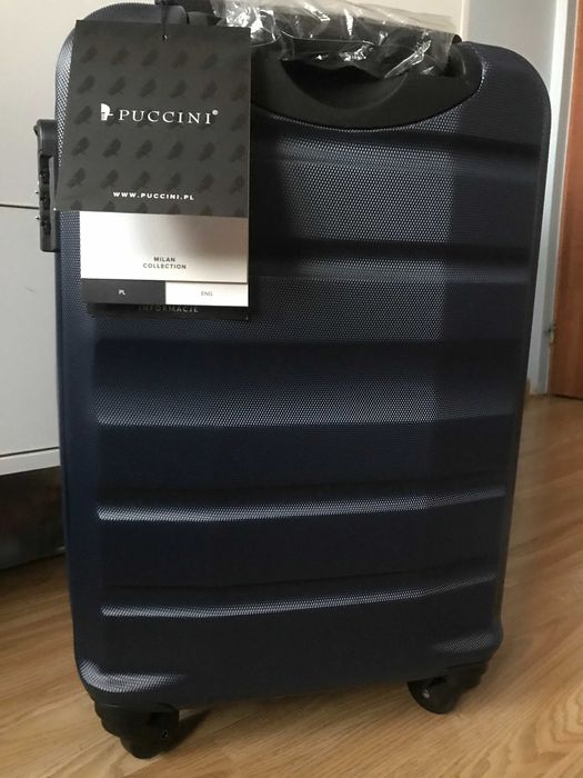 NOWA Walizka Puccini kabinowa z metką granatowa