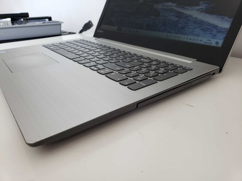 Ноутбук Lenovo IdeaPad 320-15IKB / i5-7200U / 8GB DDR4 / SSD 240GB