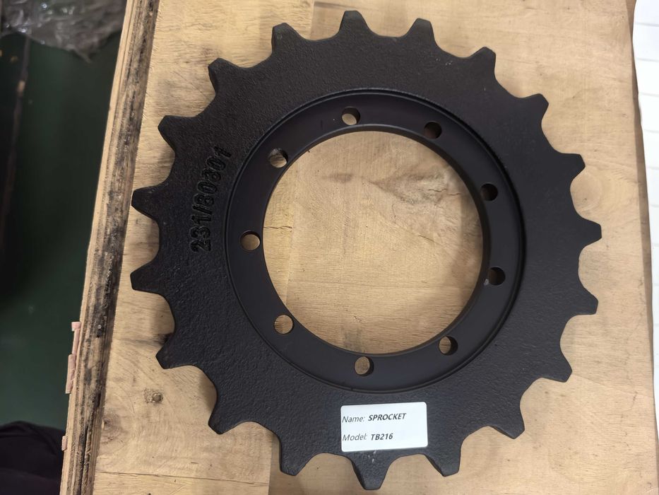Koło Napędowe Zębatka Takeuchi TB016 TB215 TB216 TB219