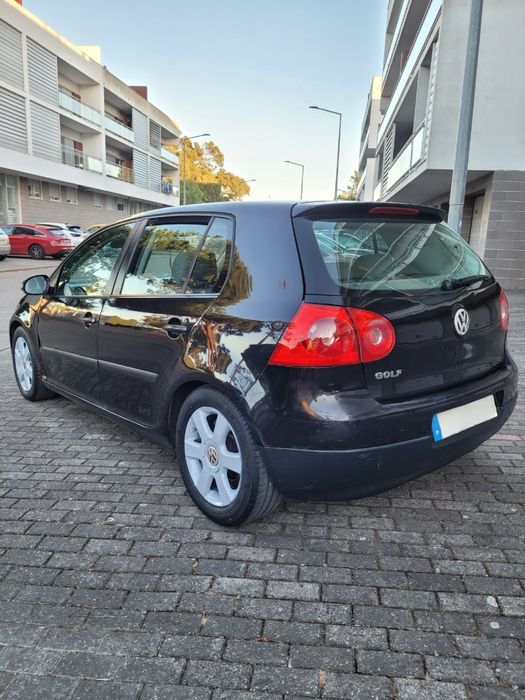 Volkswagen Golf V 1.4 gasolina