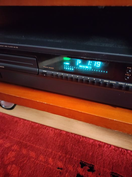 Leitor CD Marantz cd52