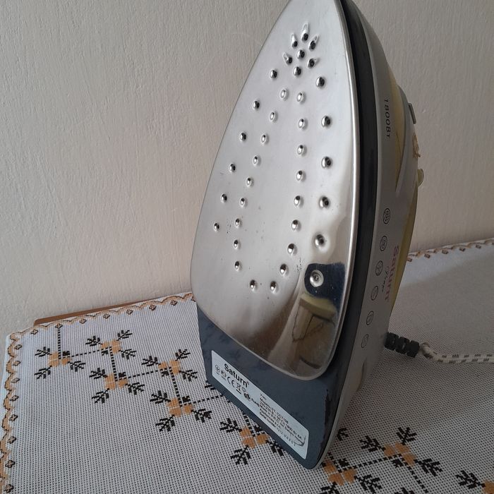 Праска Сатурн 1800 Вт