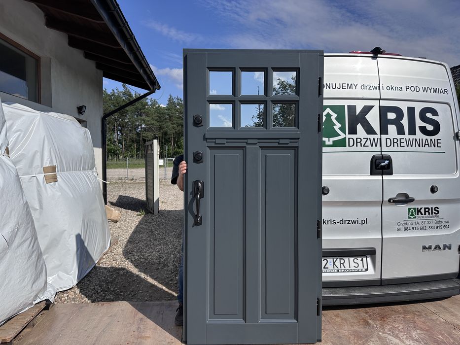 Drzwi zewnętrzne drewniane schlage Nietypowe czyste powietrze Polska