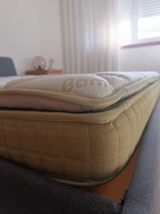 Colchão de Cama de Casal