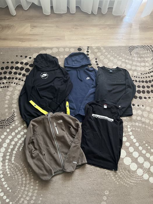 Продам кофту nike tech flis