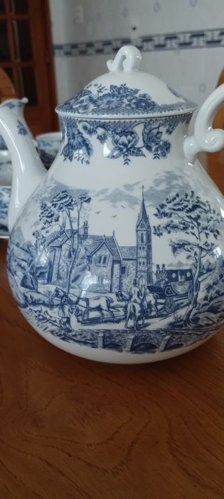 Vintage Porcelain Tea Set428624493434654721