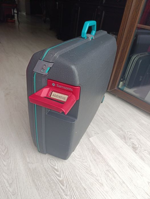 Walizka podróżna Samsonite, kluczyk.