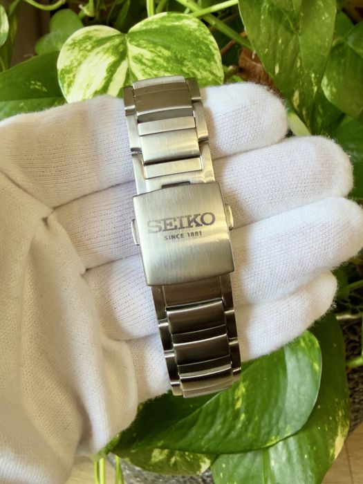 Seiko Sportura Kinetic Chronograph